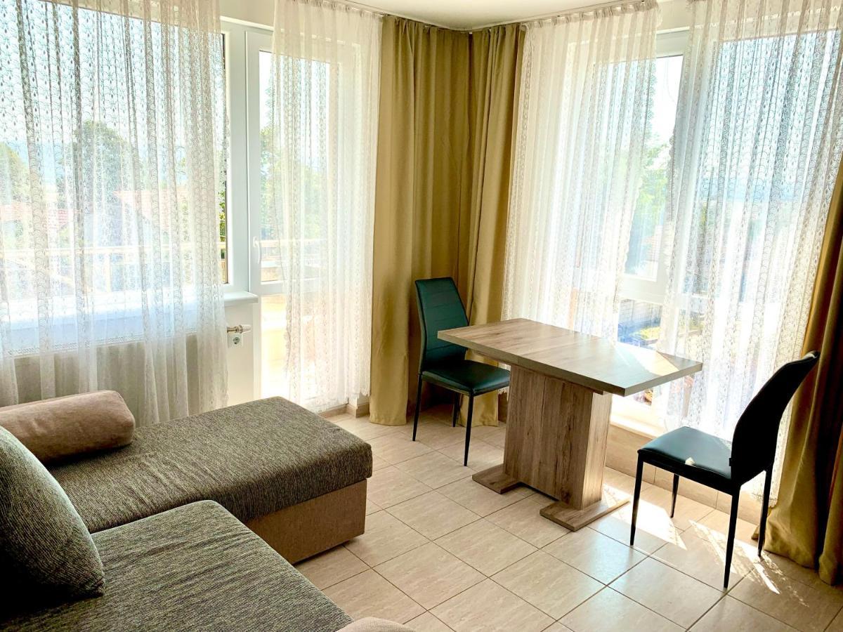 Byala Residence Apartments Eksteriør bilde
